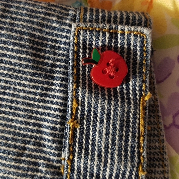 Gymboree girls size 3T Prep School skirt apple buttons - Picture 2 of 3